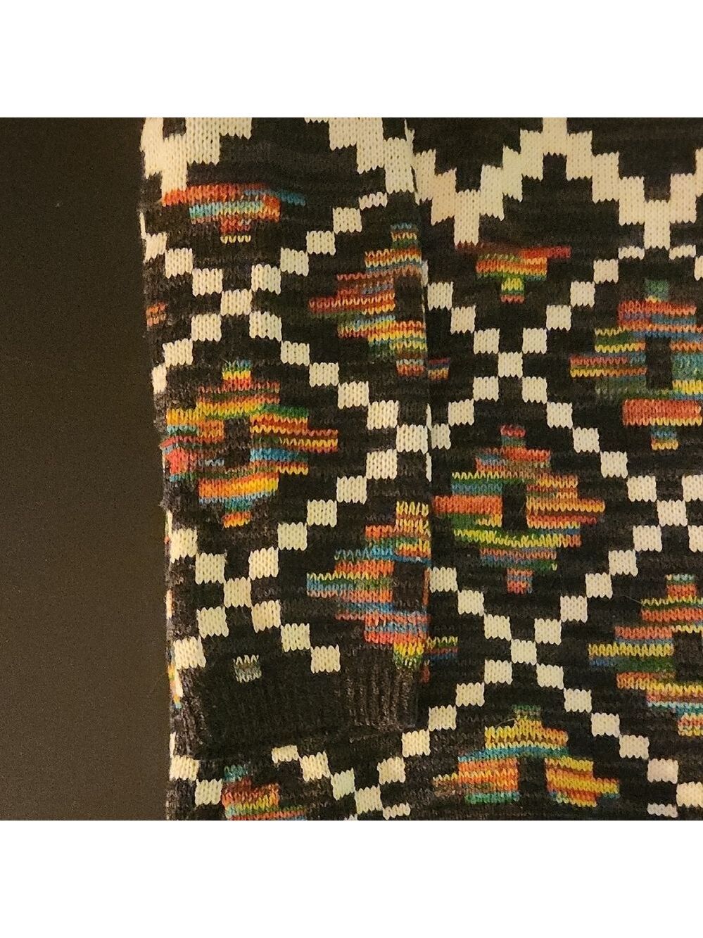 Intro Multicolor Southwestern Geometric Print Loose Women's Cardigan - Picture 10 of 11